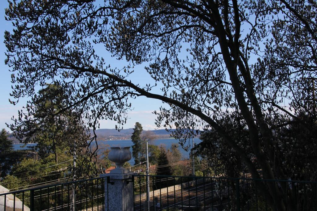 La Ciliegia Bianca Bed & Breakfast Belgirate Dış mekan fotoğraf